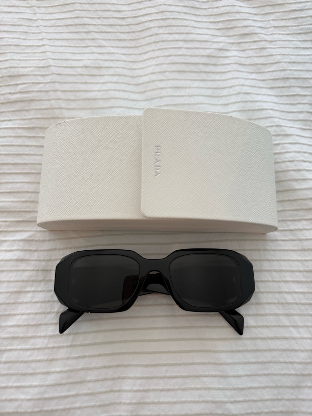 Prada PR 17WS (SPR 17W-F) 1AB-5S0 Symbole Sunglasses – Black